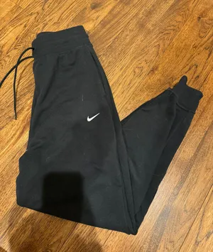 Nike Joggers thumbnail 1