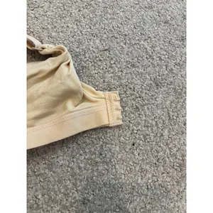 Truekind Wireless Padded‎ Bra Size M Beige Everyday Comfort Seamless Tan Size M thumbnail 4