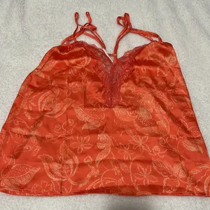 Off The Coast Cami Color: Coral floral print Size M NWT thumbnail 4