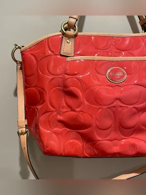 Coach Peyton Embossed Patent Leather Coral Orange Shoulder Crossbody Tote F20028 thumbnail 2