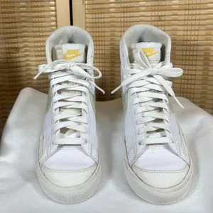 Nike Blazer Mid 77 Painted Swoosh, Size: 4.5Y, Women’s 6 thumbnail 3