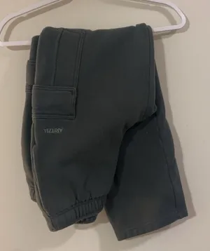 Aritzia sweatpants  thumbnail 1