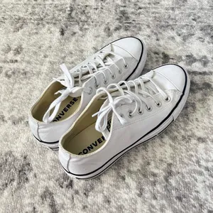 White Platform Converse Low Top thumbnail 1