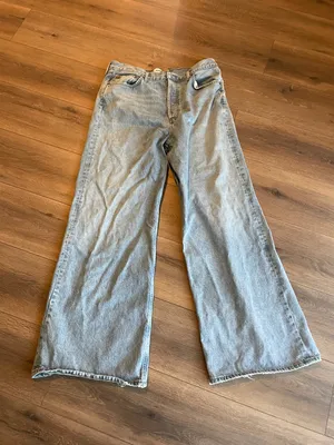 AGOLDE Dame High Rise Wide Leg Jeans- size 32 thumbnail 2