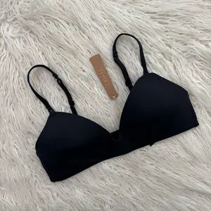 Skims Wireless Form Maternity T-Shirt Demi Nursing Bra Onyx Size 34C thumbnail 3