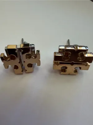 Tory Burch Gold Double-T Logo Stud Earrings thumbnail 5