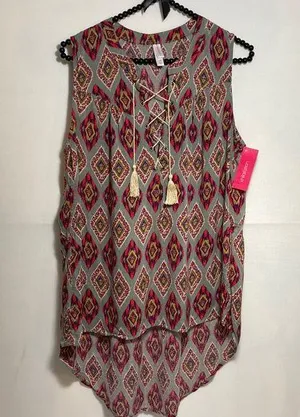 New! Xhilaration womens multicolor top thumbnail 1