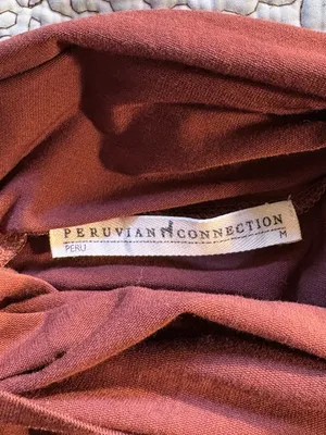 💥Peruvian Connection Extreme T-Neck Terracotta Pima Cotton Stretch Top Sz M🧡 thumbnail 9