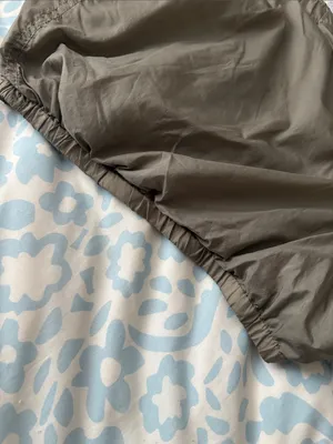 EUC FP Movement Bubble Hem Shorts in khaki Size L thumbnail 4