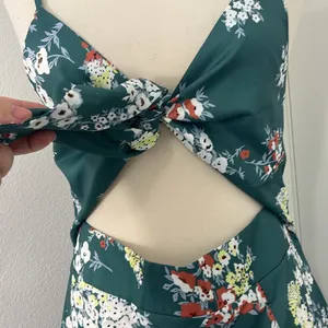 Medium Green, White Floral Tie Front Faux Wrap Midi Dress thumbnail 6