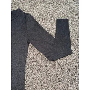 Old Navy Women's Dark Gray Ribbed Snug Long Sleeve Tee Size Medium thumbnail 4