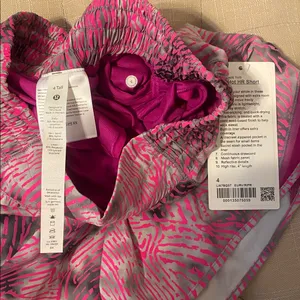Lululemon SeaWheeze Hotty Hot High-Rise Lined Short 4" thumbnail 9