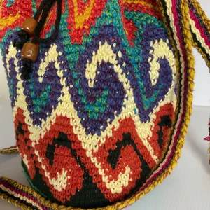Boho Multicolor Woven Bucket Bag Crossbody Drawstring Ethnic Artisan Style Pink thumbnail 7