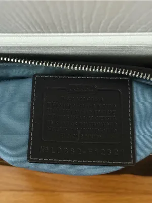 Y2K Coach Soho Crossbody in Black thumbnail 6
