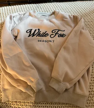 White Fox Crewneck Boutique thumbnail 1