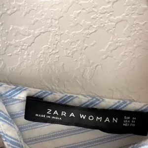 Zara Blue and White Striped Lace Blouse thumbnail 4