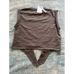 NWT! Cider Gray Twist Front Round Neck Cuffed Sleeve Tee Large thumbnail 3