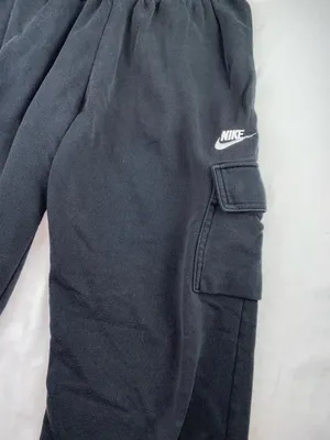 Nike sweatpants  thumbnail 3