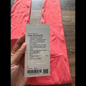 Lululemon Align High Rise 28” Double Lined Raspberry Cream Size 4 NWT thumbnail 2