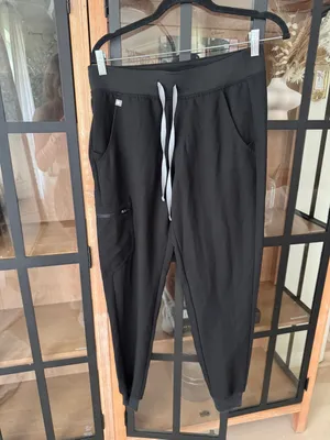 Figs scrubs zamora joggers pants black pockets slim medical yoga waistband thumbnail 2