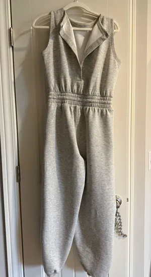 Abercrombie YPB neoKnit Grey Jumpsuit thumbnail 3