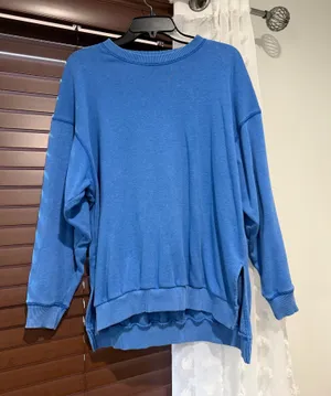 American Eagle Outfitters Crewneck Oversized thumbnail 1