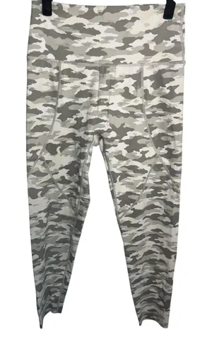 Aerie Wm Lrg Green Camo Chill.Play.Move Legging Athleisure‎ Workout Exercise thumbnail 1