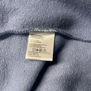 Pacific & Co L Gatlinberg Tennessee Crewneck Sweatshirt Blue Patchwork Logo‎ thumbnail 6