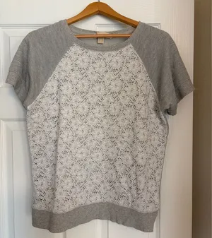 Michael Kors Lace Front Sweatshirt Sweater Women’s Size Medium Athleisure W8 thumbnail 1