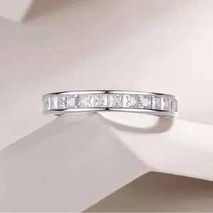 Women’s Luxury Collection Titanium Steel Cubic Zirconia Diamonds 4mm Band 6 thumbnail 4