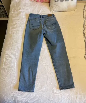 American Eagle Outfitters Moms Jeans thumbnail 2