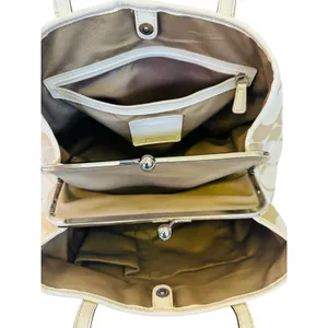 Coach‎ Beige Signature Canvas and Patent Leather Kisslock Framed Carryall Tote thumbnail 12