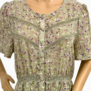 LoveRiche Boho Chic Women’s Sz M Ruffle Dress Mini Button Front Floral Crochet thumbnail 7