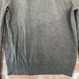 Victoria’s Secret Long Sleeve Zipper Sweater Medium Gray thumbnail 7
