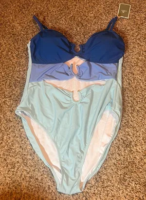 EOMENIE XL‎ Blue Ombre Cutout One Piece Swimsuit Women's Swimwear Beach thumbnail 1