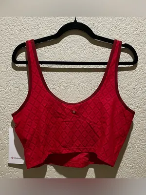 Lululemon NWT Textured Mesh Tennis Tank Top Med Support B/C Cup Red Size XL thumbnail 8
