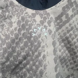 Varley Let's Go Walker Sports Bra Snake.Print Size Large thumbnail 8