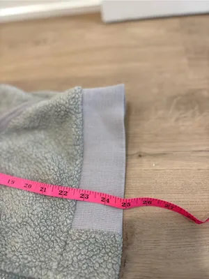 Patagonia hooded Zip Up Sherpa Jacket thumbnail 9