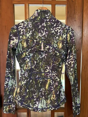 Lululemon Define Jacket Size 6 thumbnail 3