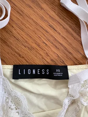Lioness Top thumbnail 2