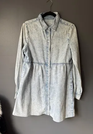 Light Wash Denim Button thumbnail 1