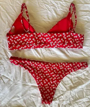 Tilly's Cheeky red bikini thumbnail 2