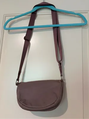 lululemon Mauve Pink All Night Festival Crossbody Belt Bag 5L thumbnail 2