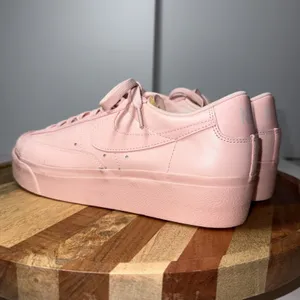 Womens Nike Blazer Low Platform Pink Rose Sneaker Size 10 Sportswear Dj0292-600 thumbnail 5