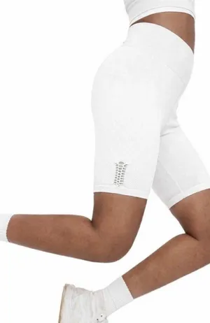 Aerie's Offline Seamless Macrame 7" Bike Short in White thumbnail 1