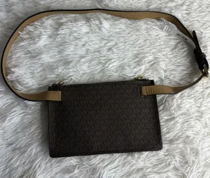 MICHAEL KORS Jet Set Brown Signature with Chain Belt Bag thumbnail 2