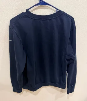 Nike Crewneck Sweatshirt Women’s size small thumbnail 3