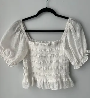 she + sky white top thumbnail 1