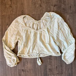 Roxy Boho Embroidered Mint Cropped Top- Medium thumbnail 2