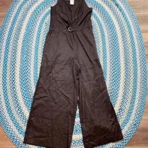 The North‎ Face Jumpsuit thumbnail 2